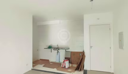Apartamento com 2 quartos para alugar na Rua Verginio Belgini, Loteamento Santo Antônio, Itatiba por R$ 2.200