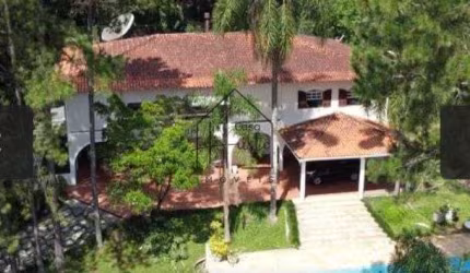 Casa para Venda e Locação, na Granja Viana,  em Cotia, Sp