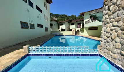 Apartamento à Venda em Ubatuba - Praia do Lázaro | 2 Quartos, 1 Suíte, Condomínio Completo