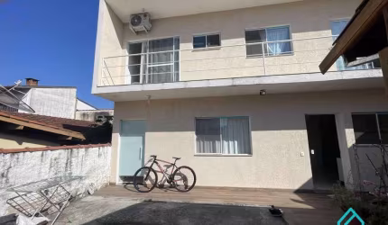 Casa com 3 quartos, 140m², à venda em Tremembé, Vila Santo Antônio
