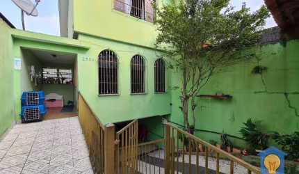 Casa com 3 dorms, AC. 202 m² à Venda, por R$ 890.000 - Jardim Iva - São Paulo/SP