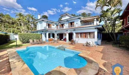 Casa com 6 dormitórios à venda, 499 m² por R$ 1.650.000 - Chácara Vale do Rio Cotia - Carapicuíba/SP