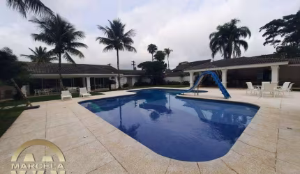 Casa  Locão Diária com 7 suites, 6 vagas - Jardim Acapulco - Guarujá/SP
