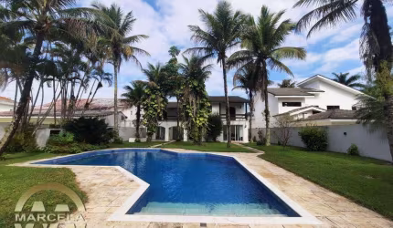 Casa para locação 4 suites, 6 vagas - Jardim Acapulco - Guarujá/SP