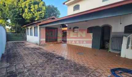 Casa com 5 quartos à venda na SHIN QI 6 Conjunto 6, Setor de Habitações Individuais Norte, Brasília, 540 m2 por R$ 1.850.000