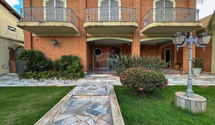 Casa Sobrado á Venda na Ribeirania - 4 dormitórios ( 2 suíte)  - 475m²   em Ribeirão Preto