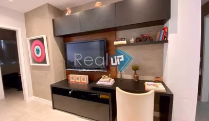 Apartamento com 2 quartos à venda na Rua José Linhares, Leblon, Rio de Janeiro, 50 m2 por R$ 1.390.000