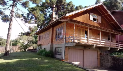Casa com 4 dormitórios à venda, 180 m² por R$ 1.500.000 - Centro - Canela/RS