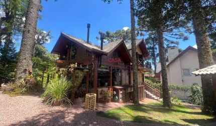 Casa à venda no Jardim dos Pinheiros II em Canela!