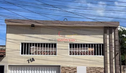 Agende a sua visita com um de nossos corretores.