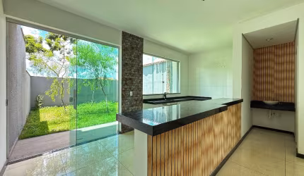 Casa Geminada 180m² – Santa Amélia, BH  R$ 900.000