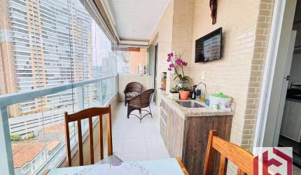 Apartamento com 2 dormitórios à venda, 94 m² por R$ 1.060.000,00 - Gonzaga - Santos/SP