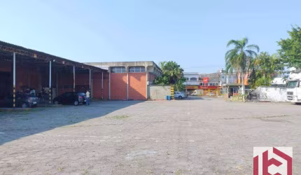 Prédio à venda, 5000 m² por R$ 45.000.000,00 - Esplanada dos Barreiros - São Vicente/SP