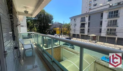 Casa com 3 dormitórios à venda, 176 m² por R$ 1.500.000,00 - Campo Grande - Santos/SP