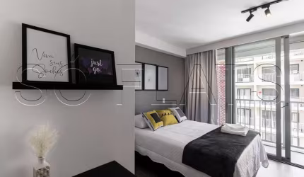 Flat disponível para locação no bairro de Moema contendo 22m², 1 dormitório e 1 vaga de garagem.