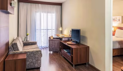 Flat com 1 dormitório e 1 vaga em São Caetano disponível locação.