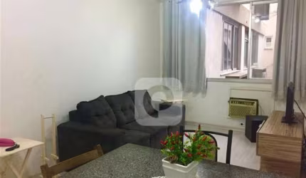 Flat 1 quarto - Centro