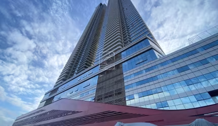 YACHTHOUSE ANDAR 6102 TORRE 2 DO LADO SUL