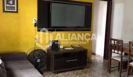 Casa com 3 dormitórios à venda, 95 m² por R$ 330.000,00 - Parque Bitaru - São Vicente/SP