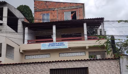Vendo Prédio com 3 pavimentos