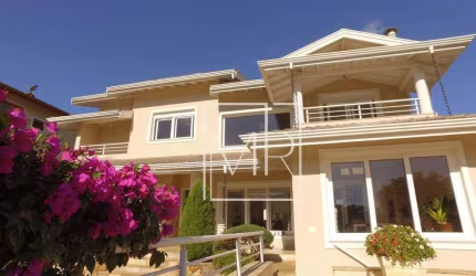 Casa alto padrão com 340m², 3 suítes no valor R$3.200.000,00 no Condomínio Porto Atibaia/ Atibaia-SP