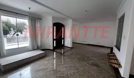 Sobrado de 300m² com 4 quartos em Jardim São Paulo