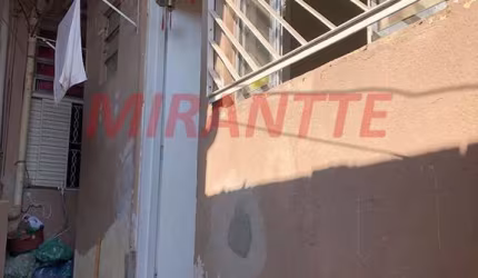 Cond. fechado de 126m² com 8 quartos em Imirim