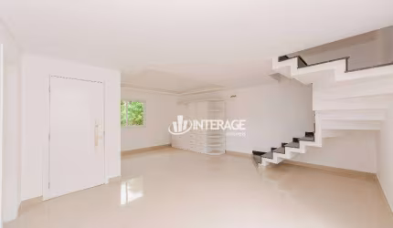Sobrado com 3 dormitórios para alugar, 168 m² por R$ 5.921,15/mês - Campo Comprido - Curitiba/PR