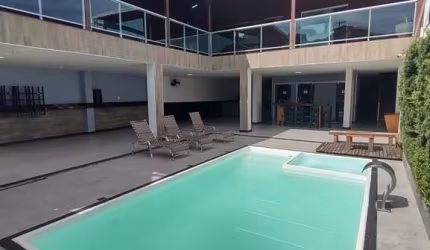 casa triplex de alto padrao no duque de caixias