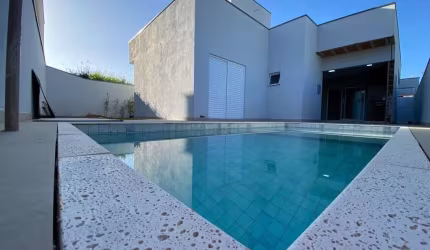 Casa à Venda no Condomínio Lagos D'Icaraí, Salto/SP