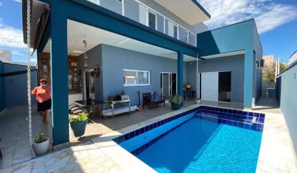 Casa à Venda no Condomínio Lagos D'Icaraí, Salto/SP