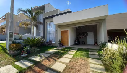 Casa com 3 dormitórios à venda, 110 m² por R$ 900.000,00 - Condomínio Village Moutonnée - Salto/SP