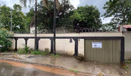 Casa com 2 quartos à venda na 42, 1, Cardoso Continuação, Aparecida de Goiânia por R$ 323.000