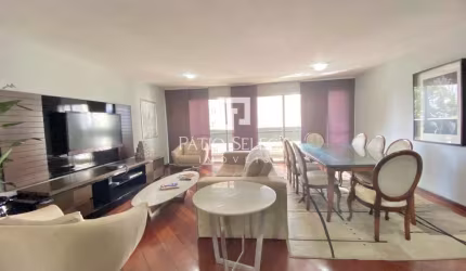 Apartamento com 4 quartos para alugar na Rua Desembargador Motta, 1257, Batel, Curitiba por R$ 5.000
