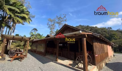Sítio com 5 dormitórios à venda, 66210 m² por R$ 1.350.000,00 - Vila Itoupava - Blumenau/SC