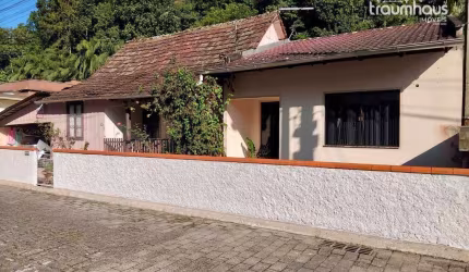 Casa com 3 dormitórios à venda por R$ 410.000,00 - Vila Itoupava - Blumenau/SC