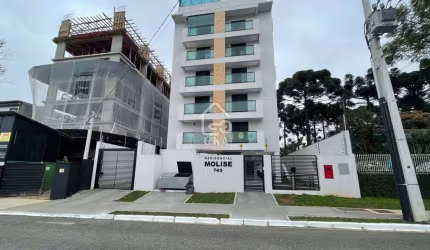 Apartamento com 3 quartos para alugar na Rua Sete de Setembro, 740, Centro, Pinhais, 81 m2 por R$ 2.960