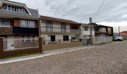 Casa Atuba 180m²