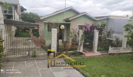 Casa com 4 quartos à venda na Rua Professor Leonardo Cobbe, Barreirinha, Curitiba por R$ 580.000