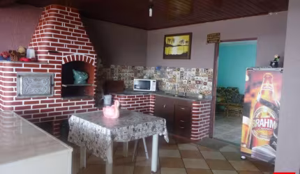 Casa à venda no Vale das Nogueiras em Americana.