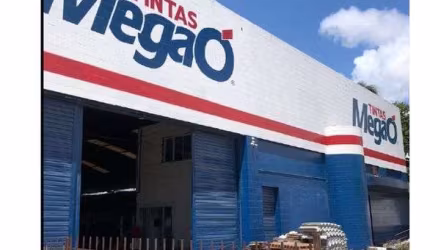 Galpão/Depósito/Armazém para aluguel tem 1900 metros quadrados com 4 quartos