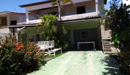 linda casa no bairro de Candeias
