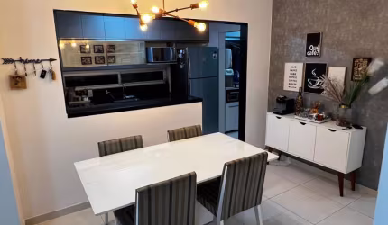 Apartamento com 3 Quartos e 2 banheiros à Venda, 73 m² por R$ 308.000