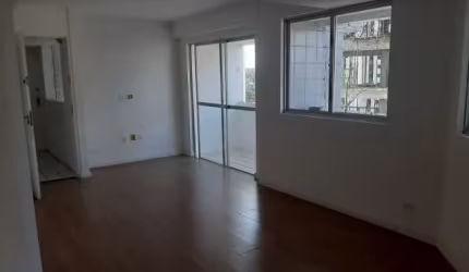 Apartamento com 3 Quartos para alugar, 90m² - Casa Amarela