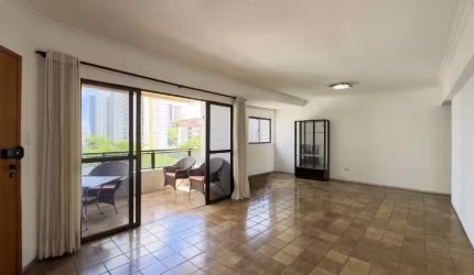 Imóvel para venda possui 127 metros quadrados com 3 quartos em Tamarineira - Recife - PE