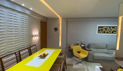 Apartamento com 4 Quartos e 3 banheiros à Venda, 85 m² por R$ 650.000