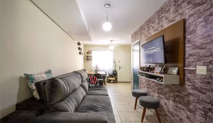 Condomínio com 3 quartos à venda em Vila Campo Grande - SP