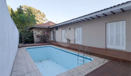 Casa com 4 quartos à venda em Chácara Monte Alegre - SP