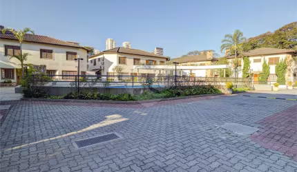 Condomínio com 4 quartos à venda ou para locação em Brooklin Paulista - SP