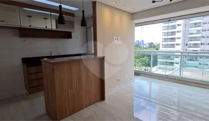 Apartamento com 2 quartos à venda em Santo Amaro - SP